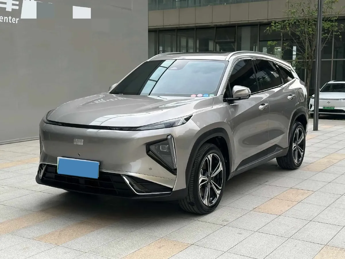 2025 Skyworth HT-i 1.5T 156HP L4 1DHT PHEV,autocango,china used car exporter,china ev exporter,chinese used car exporter,chinese used ev exporter