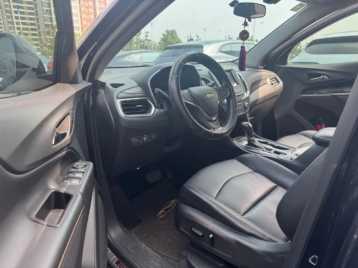 2019 Chevrolet Equinox 1.5T 169HP L4 6AT,autocango,china used car exporter,china ev exporter,chinese used car exporter,chinese used ev exporter