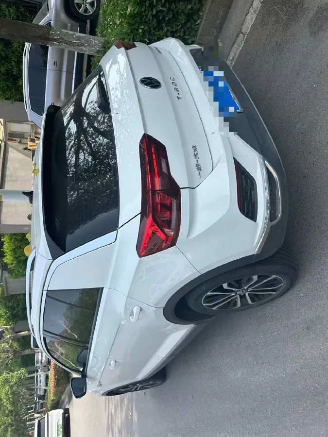 2022 Volkswagen T-Roc 1.4T 150HP L4 7DCT,autocango,china used car exporter,china ev exporter,chinese used car exporter,chinese used ev exporter