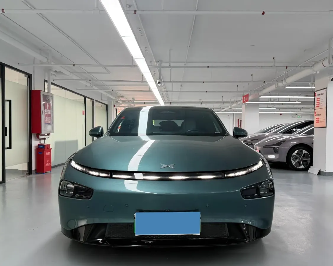 2023 Xpeng P7 BEV 86.2KWH,autocango,china used car exporter,china ev exporter,chinese used car exporter,chinese used ev exporter