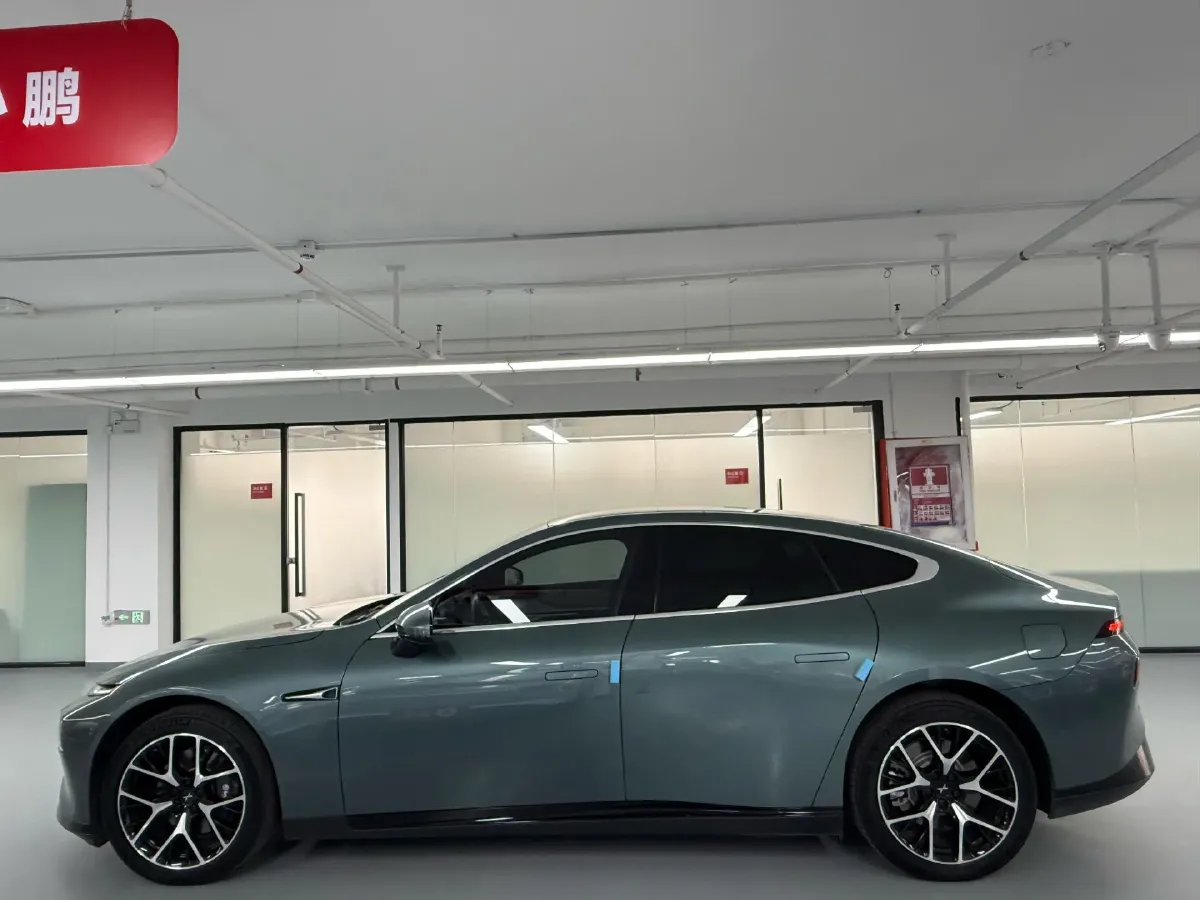 2023 Xpeng P7 BEV 86.2KWH,autocango,china used car exporter,china ev exporter,chinese used car exporter,chinese used ev exporter