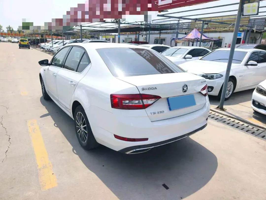 2018 Skoda Octavia 1.2T 116HP L4 7DCT,autocango,china used car exporter,china ev exporter,chinese used car exporter,chinese used ev exporter