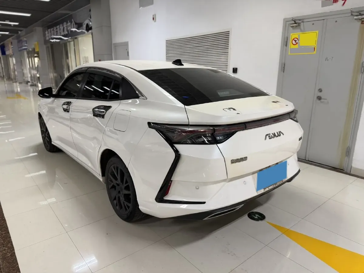 2021 DongFeng Aeolus YiXuan 1.5T 150HP L4 6DCT,autocango,china used car exporter,china ev exporter,chinese used car exporter,chinese used ev exporter