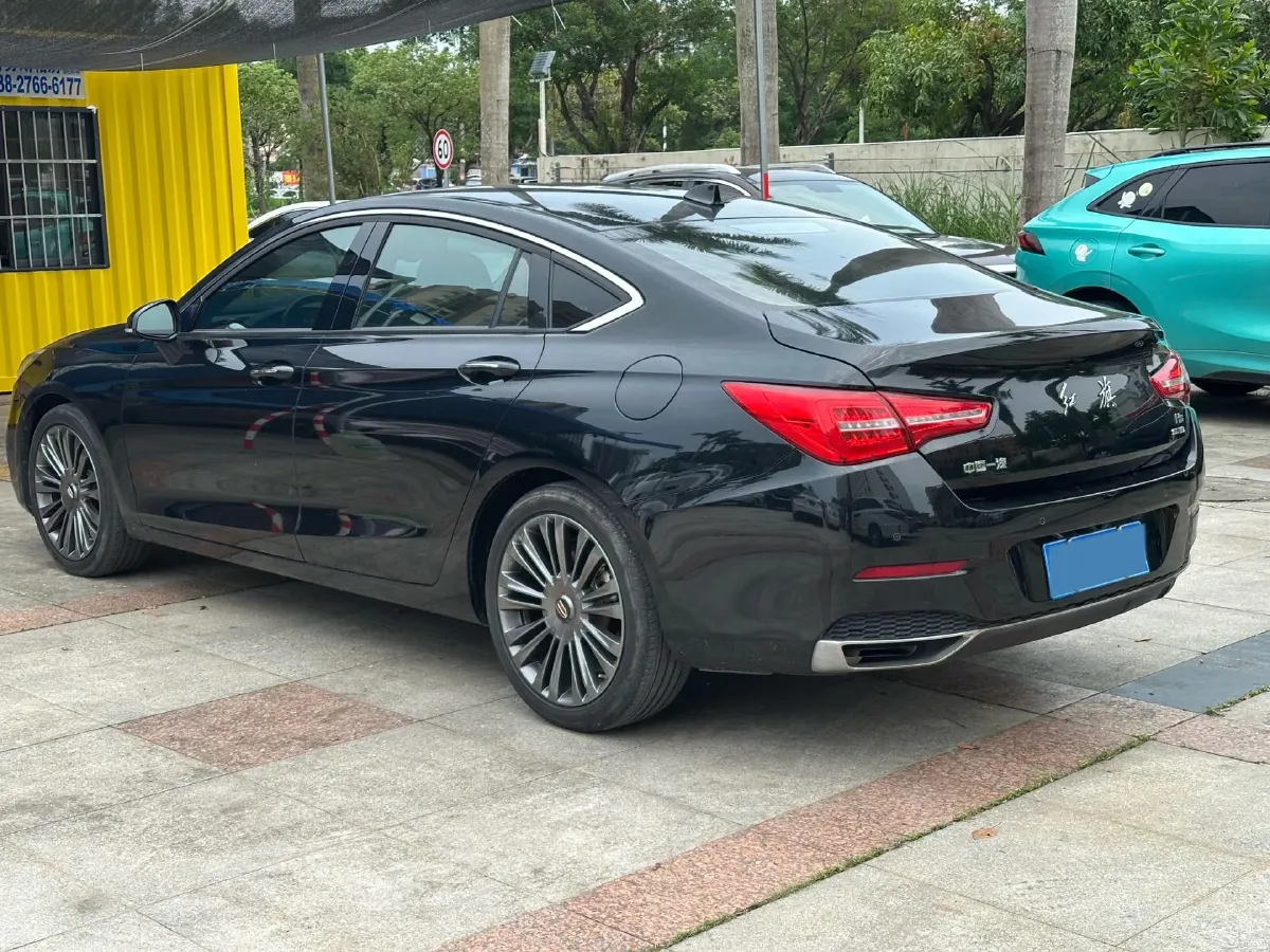 2020 HongQi H5 1.8T 197HP L4 6AT,autocango,china used car exporter,china ev exporter,chinese used car exporter,chinese used ev exporter