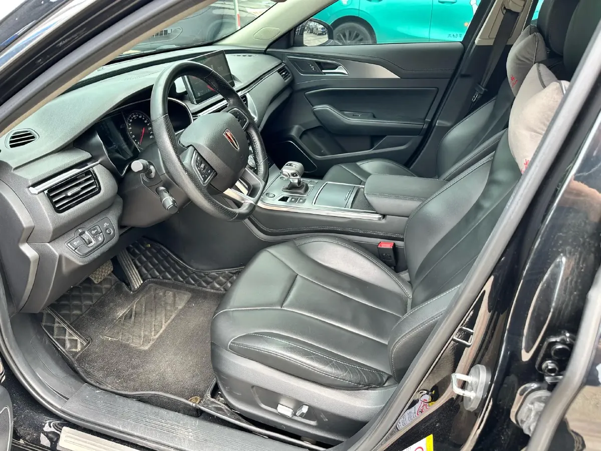 2020 HongQi H5 1.8T 197HP L4 6AT,autocango,china used car exporter,china ev exporter,chinese used car exporter,chinese used ev exporter