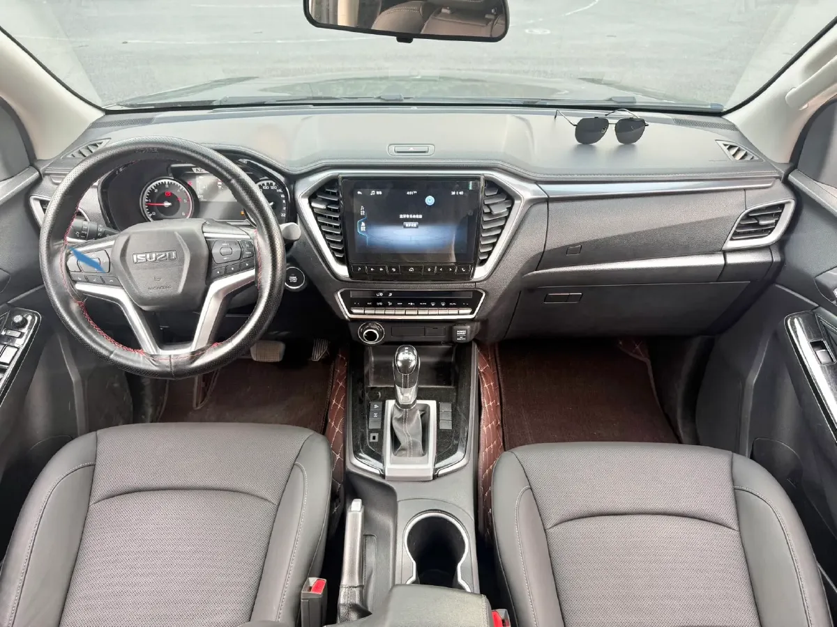 2021 Isuzu D-MAX 1.9T 163HP L4 6AT,autocango,china used car exporter,china ev exporter,chinese used car exporter,chinese used ev exporter