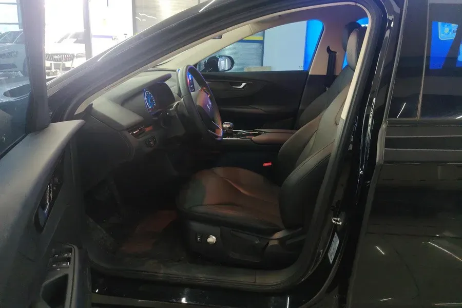 2021 HongQi E-QM5 BEV 54KWH,autocango,china used car exporter,china ev exporter,chinese used car exporter,chinese used ev exporter