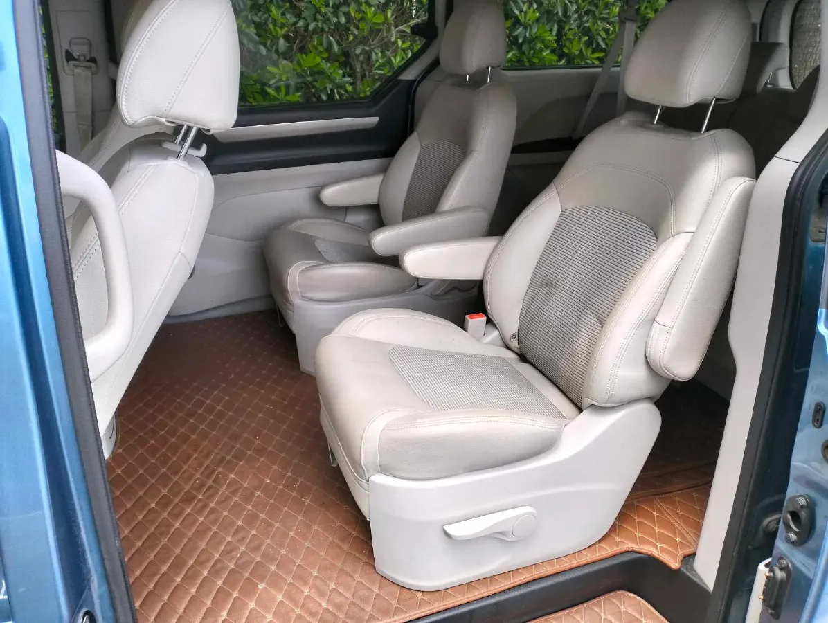 2018 MAXUS G10 2.0T 224HP L4 6AT,autocango,china used car exporter,china ev exporter,chinese used car exporter,chinese used ev exporter