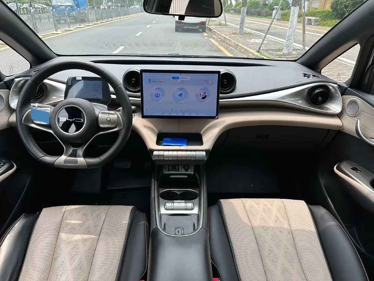 2023 BYD Dolphin BEV 44.928KWH,autocango,china used car exporter,china ev exporter,chinese used car exporter,chinese used ev exporter