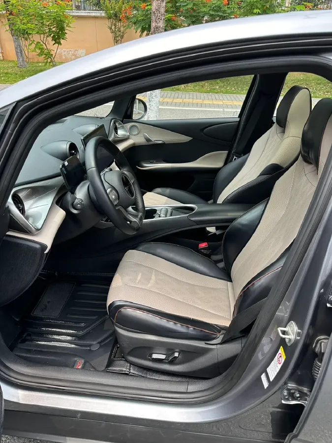 2023 BYD Dolphin BEV 44.928KWH,autocango,china used car exporter,china ev exporter,chinese used car exporter,chinese used ev exporter