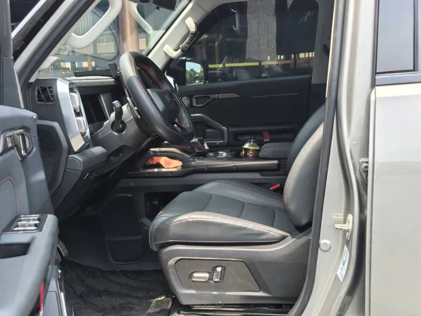 2023 Jetour Traveller 2.0T 254HP L4 7DCT,autocango,china used car exporter,china ev exporter,chinese used car exporter,chinese used ev exporter