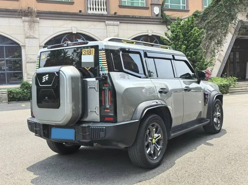 2023 Jetour Traveller 2.0T 254HP L4 7DCT,autocango,china used car exporter,china ev exporter,chinese used car exporter,chinese used ev exporter