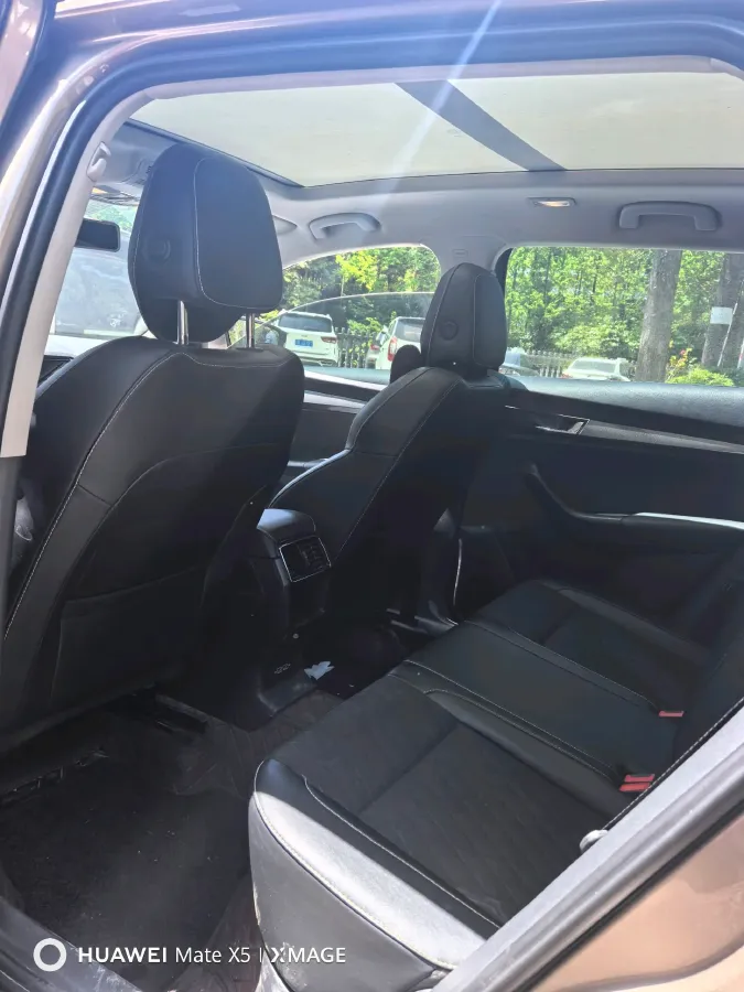 2018 Skoda Octavia 1.4T 150HP L4 7DCT,autocango,china used car exporter,china ev exporter,chinese used car exporter,chinese used ev exporter