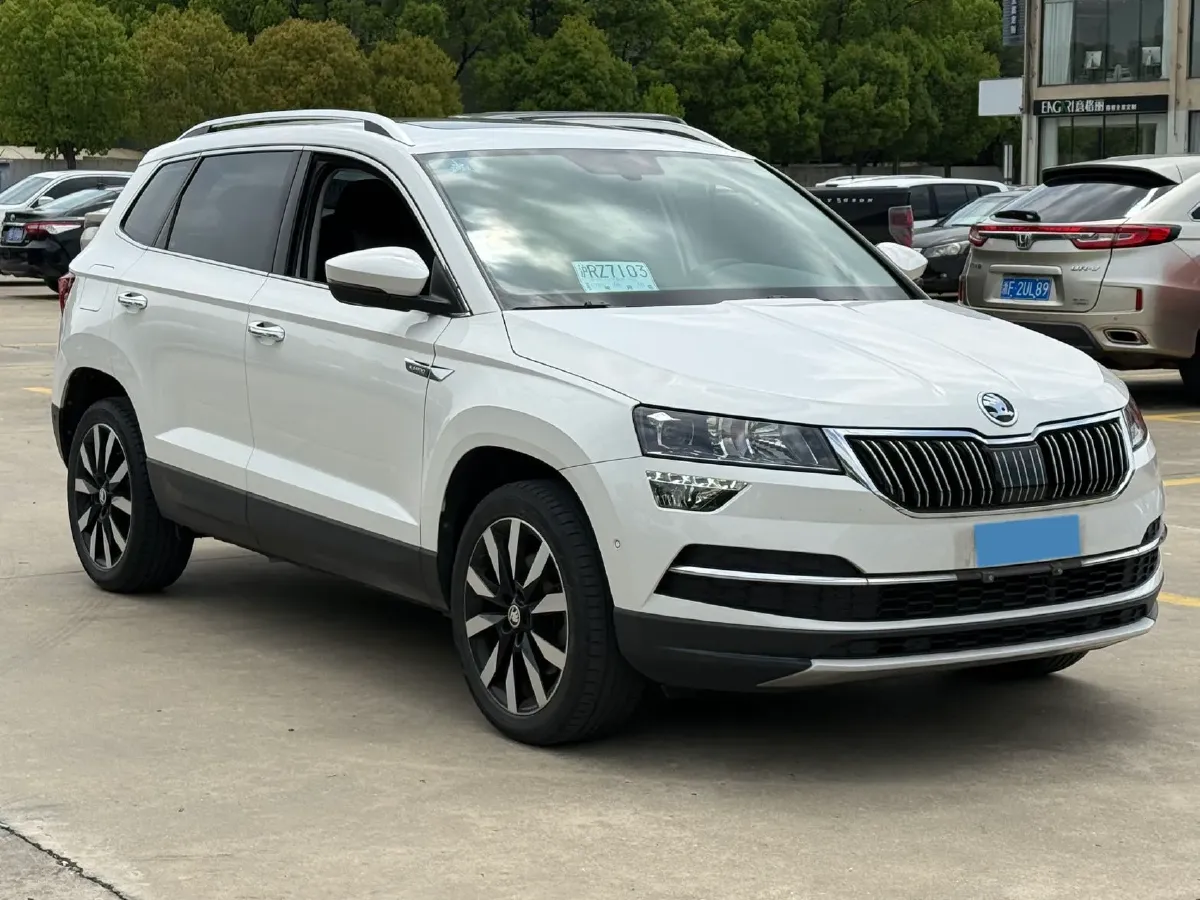 2019 Skoda Octavia 1.4T 150HP L4 7DCT,autocango,china used car exporter,china ev exporter,chinese used car exporter,chinese used ev exporter