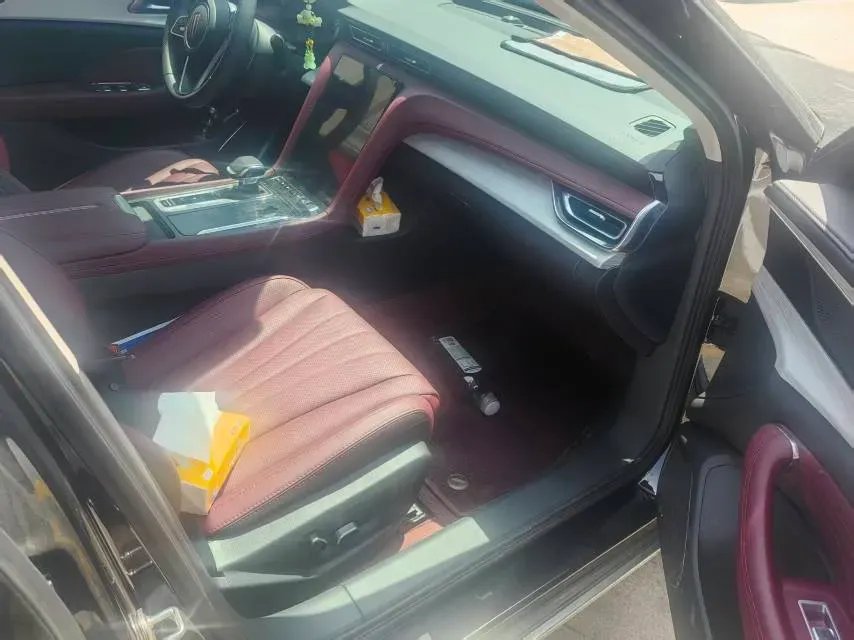 2025 HongQi H5 1.5T 169HP L4 1DHT Hybrid,autocango,china used car exporter,china ev exporter,chinese used car exporter,chinese used ev exporter