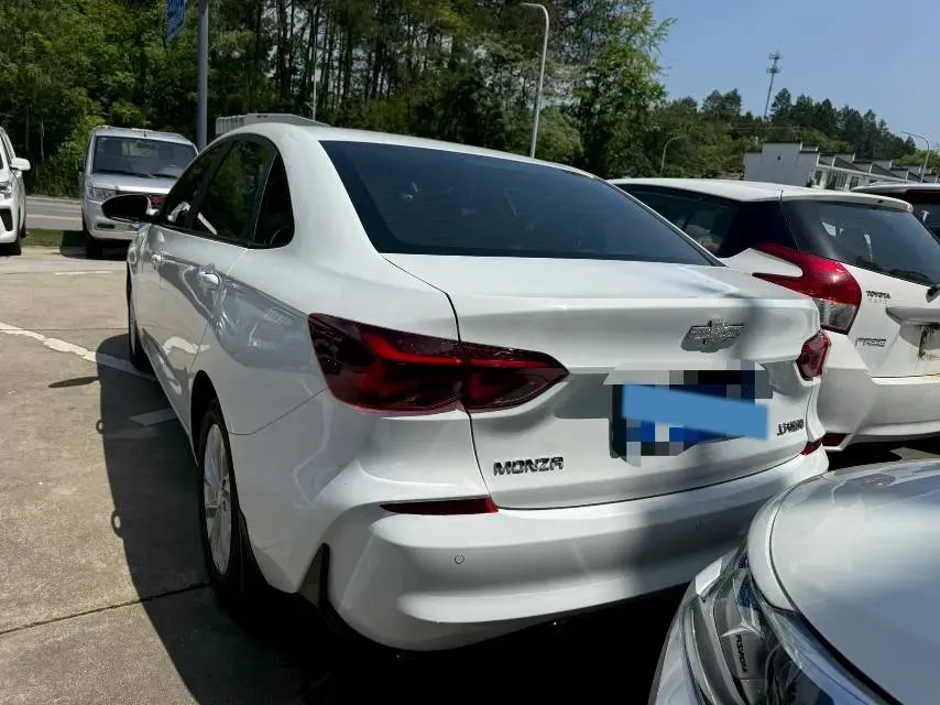 2023 Chevrolet Monza 1.5L 113HP L4 6DCT,autocango,china used car exporter,china ev exporter,chinese used car exporter,chinese used ev exporter