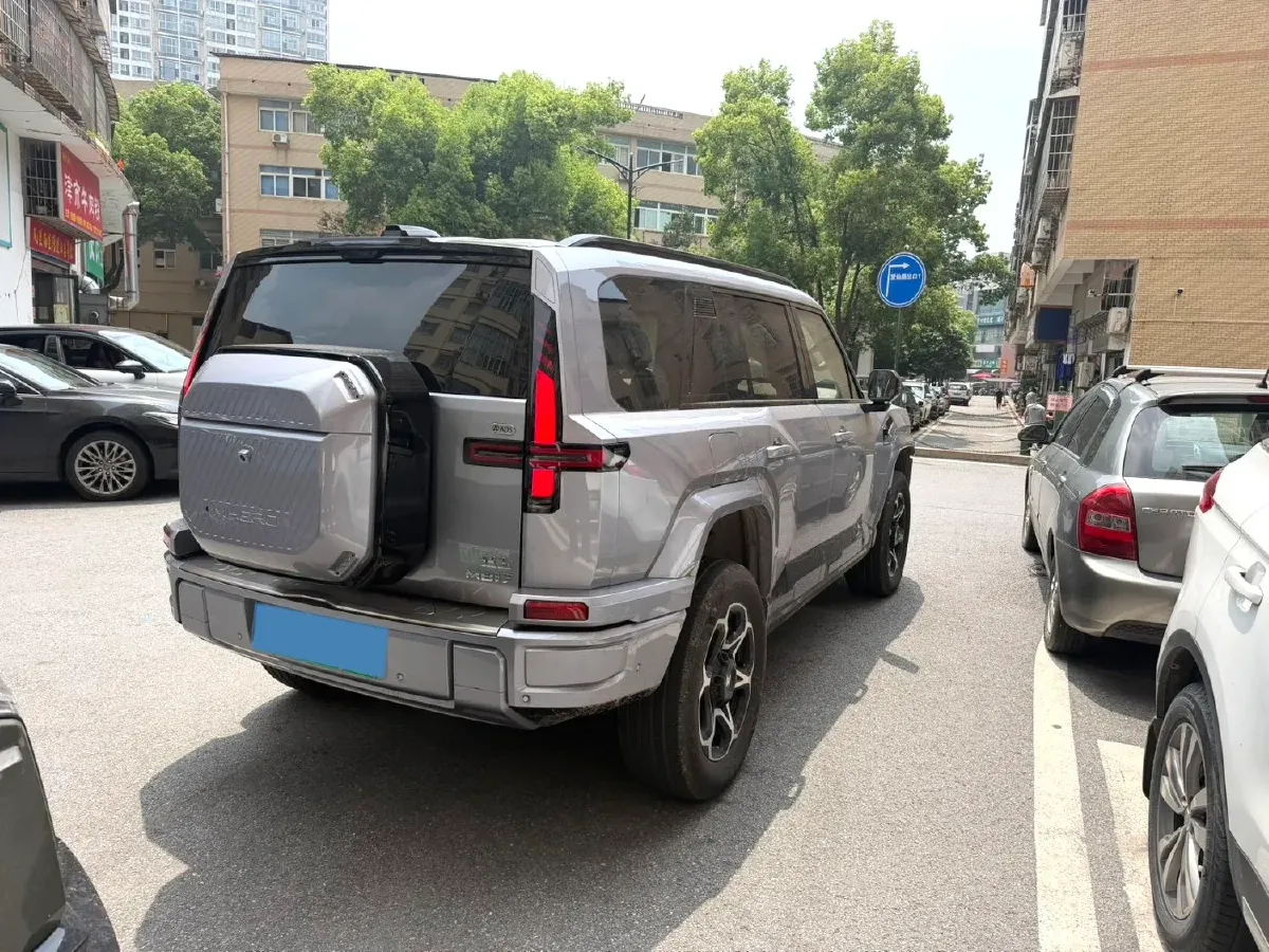 2025 BMW 3 Series 2.0T 245HP L4 8AT,autocango,china used car exporter,china ev exporter,chinese used car exporter,chinese used ev exporter