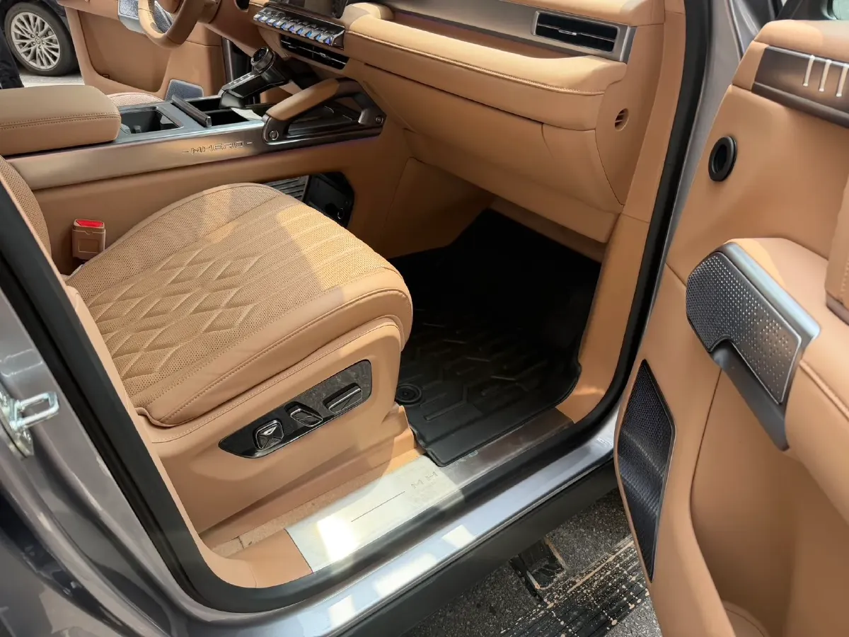 2025 BMW 3 Series 2.0T 245HP L4 8AT,autocango,china used car exporter,china ev exporter,chinese used car exporter,chinese used ev exporter