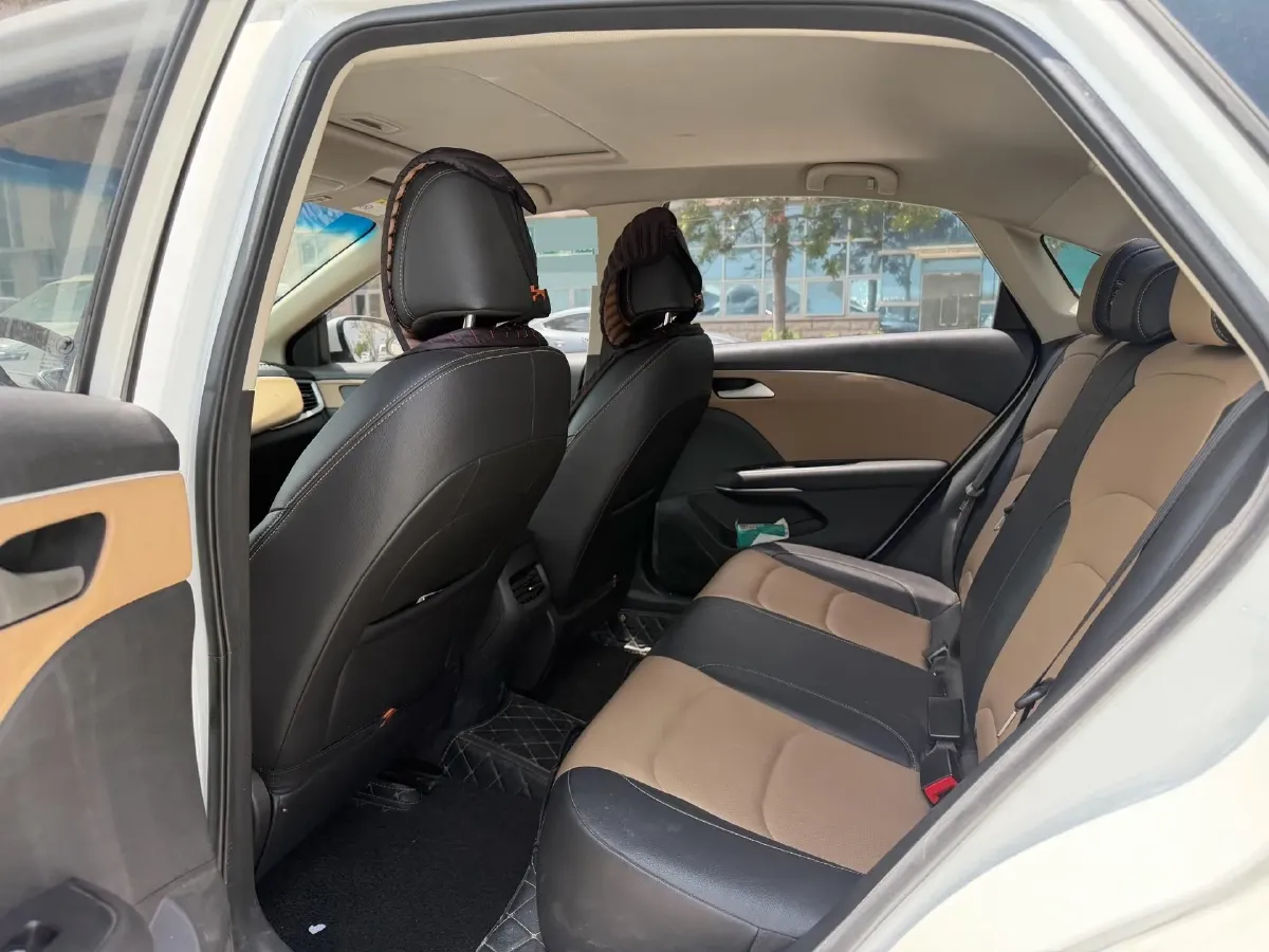 2022 Chevrolet Monza 1.5L 113HP L4 6AT,autocango,china used car exporter,china ev exporter,chinese used car exporter,chinese used ev exporter