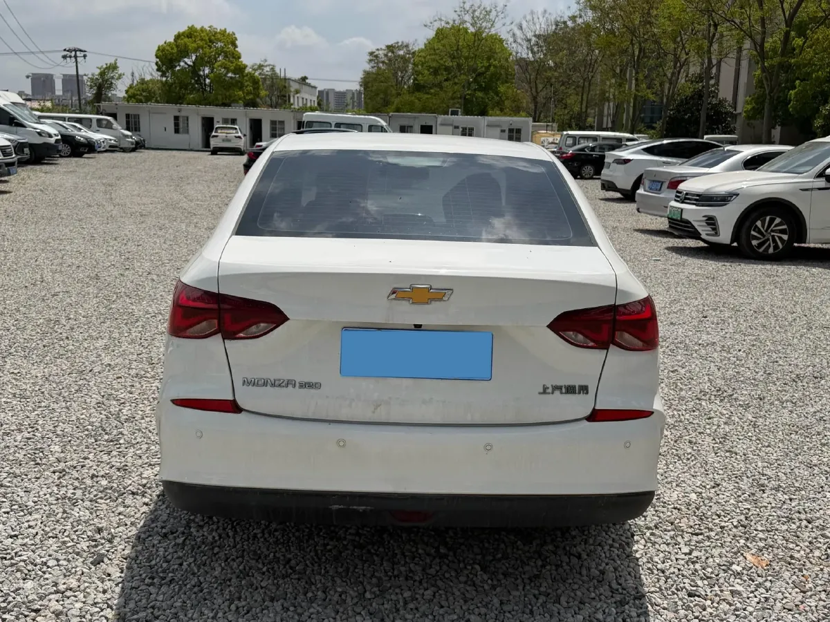 2022 Chevrolet Monza 1.5L 113HP L4 6AT,autocango,china used car exporter,china ev exporter,chinese used car exporter,chinese used ev exporter
