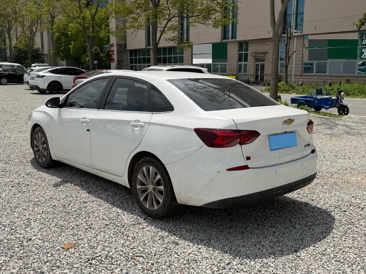 2022 Chevrolet Monza 1.5L 113HP L4 6AT,autocango,china used car exporter,china ev exporter,chinese used car exporter,chinese used ev exporter