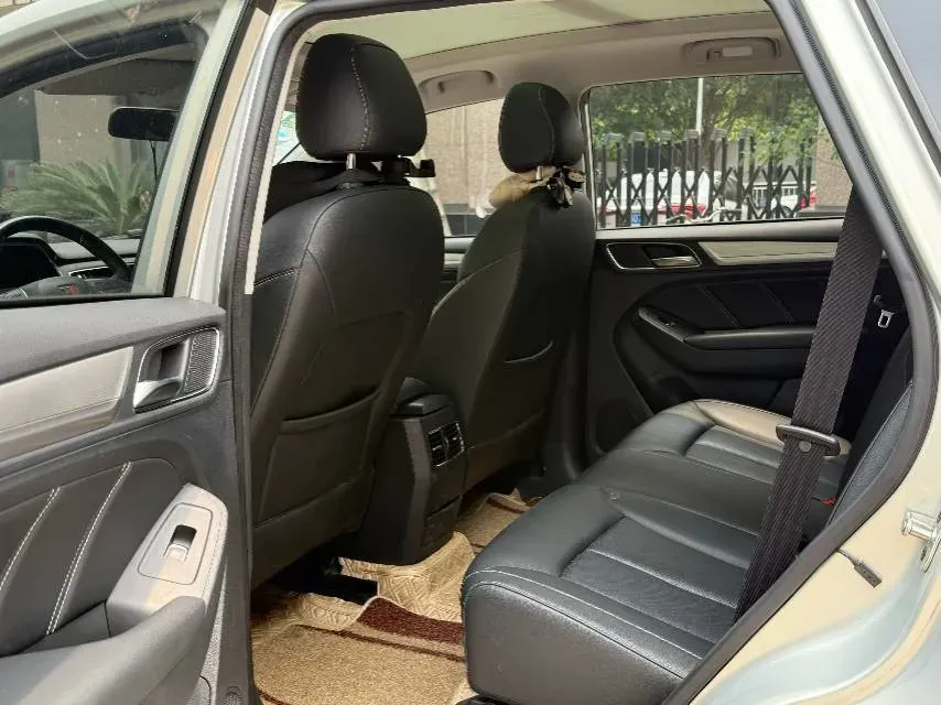 2019 Roewe RX5 1.5T 162HP L4 2AT PHEV 12KWH,autocango,china used car exporter,china ev exporter,chinese used car exporter,chinese used ev exporter