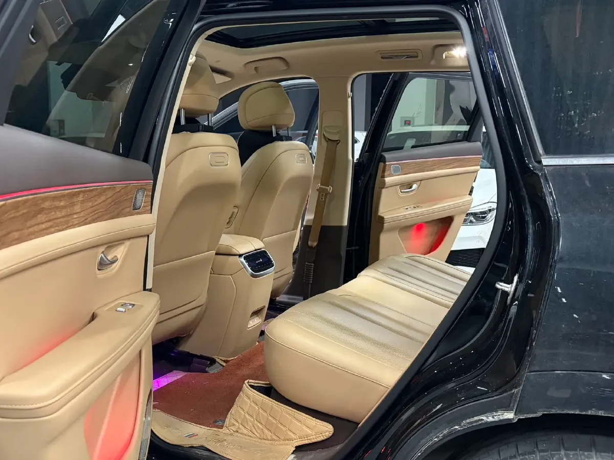 2024 AITO AITO M7 1.5T 152HP L4 REEV 40KWH,autocango,china used car exporter,china ev exporter,chinese used car exporter,chinese used ev exporter