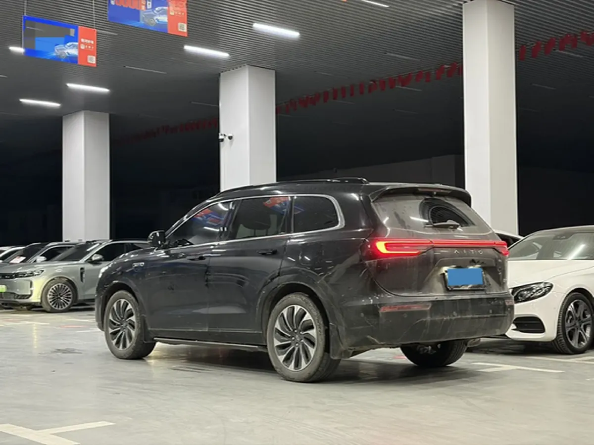 2024 AITO AITO M7 1.5T 152HP L4 REEV 40KWH,autocango,china used car exporter,china ev exporter,chinese used car exporter,chinese used ev exporter