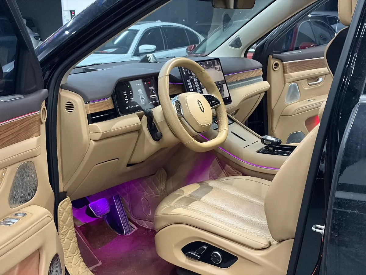 2024 AITO AITO M7 1.5T 152HP L4 REEV 40KWH,autocango,china used car exporter,china ev exporter,chinese used car exporter,chinese used ev exporter