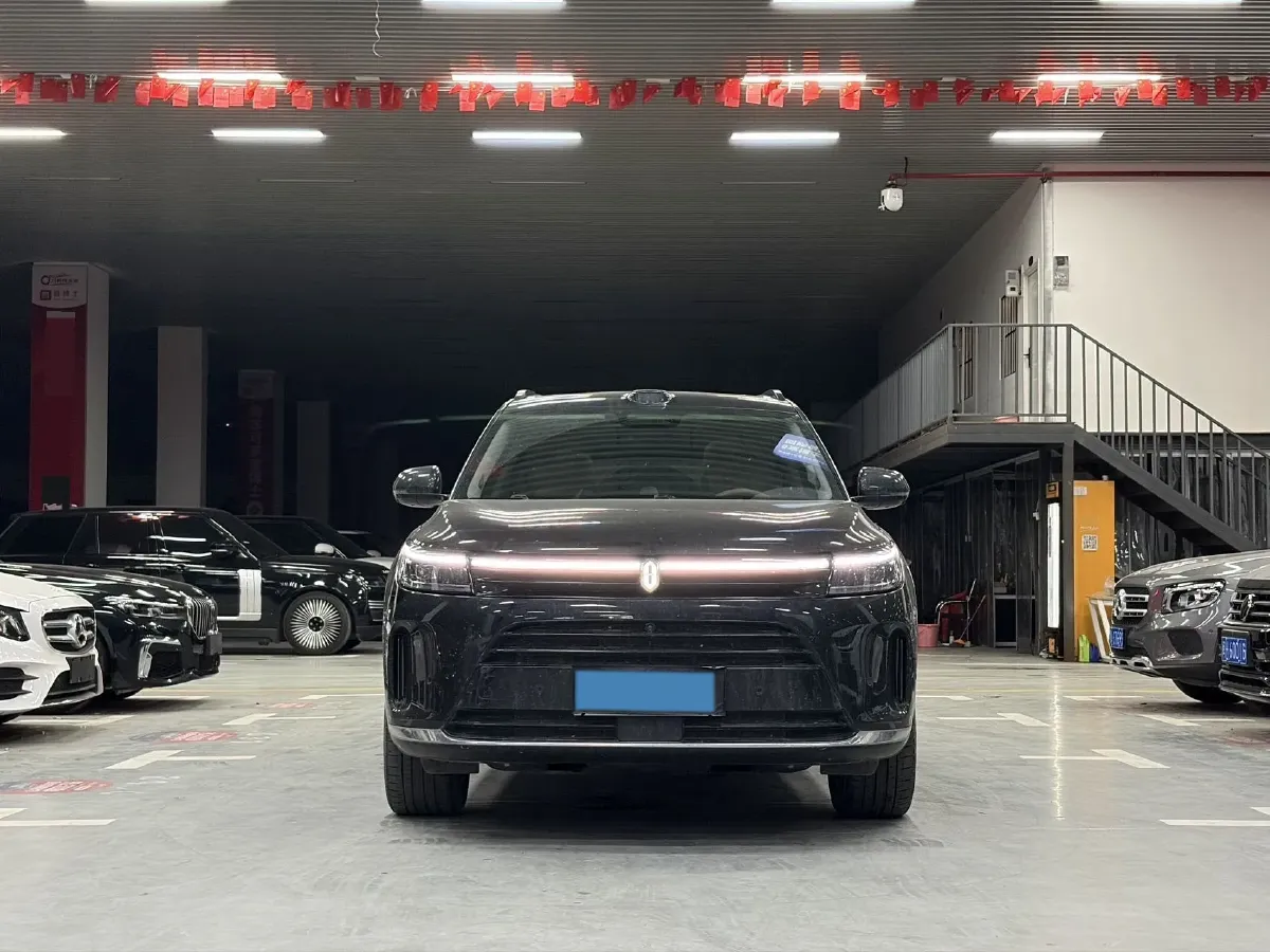 2024 AITO AITO M7 1.5T 152HP L4 REEV 40KWH,autocango,china used car exporter,china ev exporter,chinese used car exporter,chinese used ev exporter