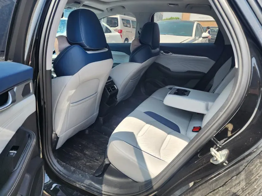 2023 Geely Preface 2.0T 190HP L4 7DCT,autocango,china used car exporter,china ev exporter,chinese used car exporter,chinese used ev exporter