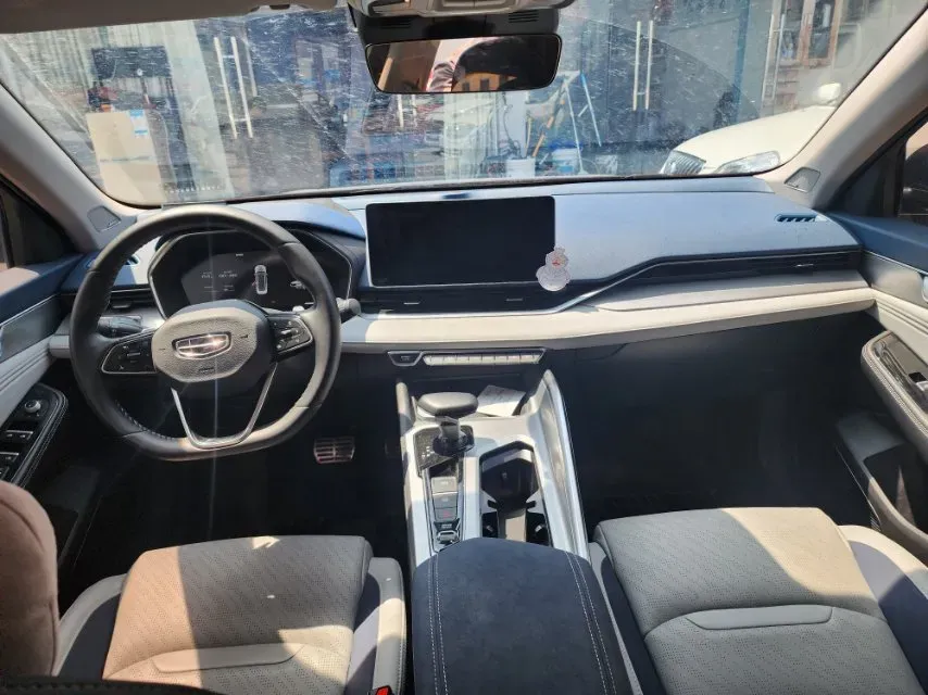 2023 Geely Preface 2.0T 190HP L4 7DCT,autocango,china used car exporter,china ev exporter,chinese used car exporter,chinese used ev exporter