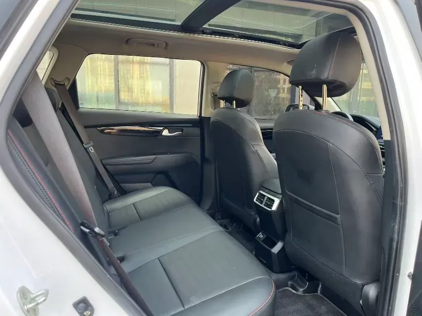 2021 Kia Sportage R 2.0L 161HP L4 6AT,autocango,china used car exporter,china ev exporter,chinese used car exporter,chinese used ev exporter