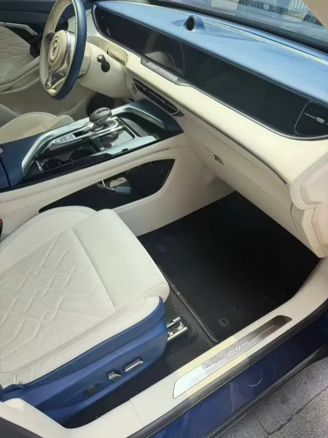 2021 Voyah FREE Range Extended 109HP REEV 33KWH,autocango,china used car exporter,china ev exporter,chinese used car exporter,chinese used ev exporter