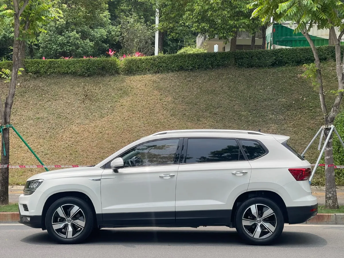 2021 Volkswagen Tharu 1.4T 150HP L4 7DCT,autocango,china used car exporter,china ev exporter,chinese used car exporter,chinese used ev exporter