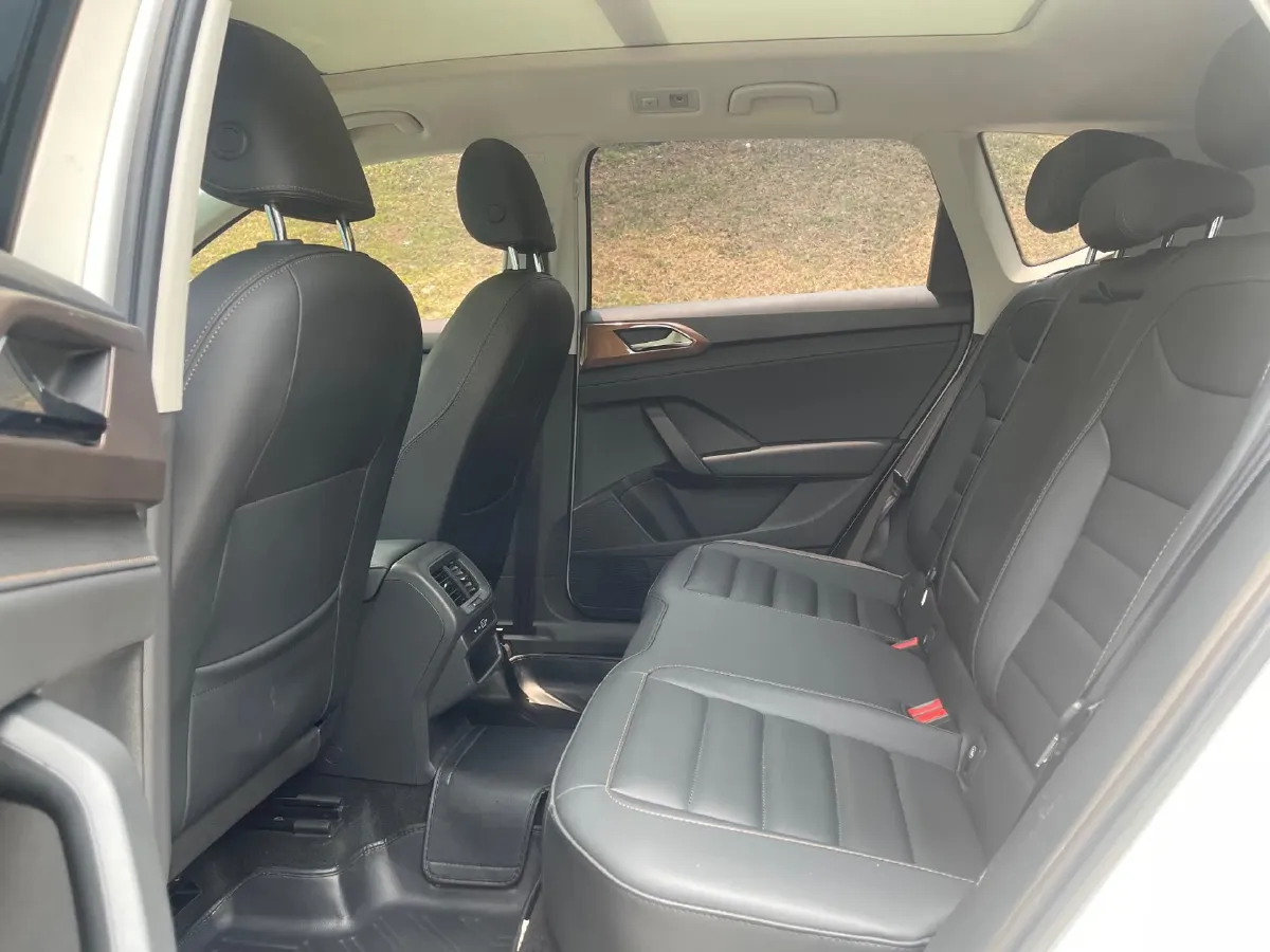 2021 Volkswagen Tharu 1.4T 150HP L4 7DCT,autocango,china used car exporter,china ev exporter,chinese used car exporter,chinese used ev exporter