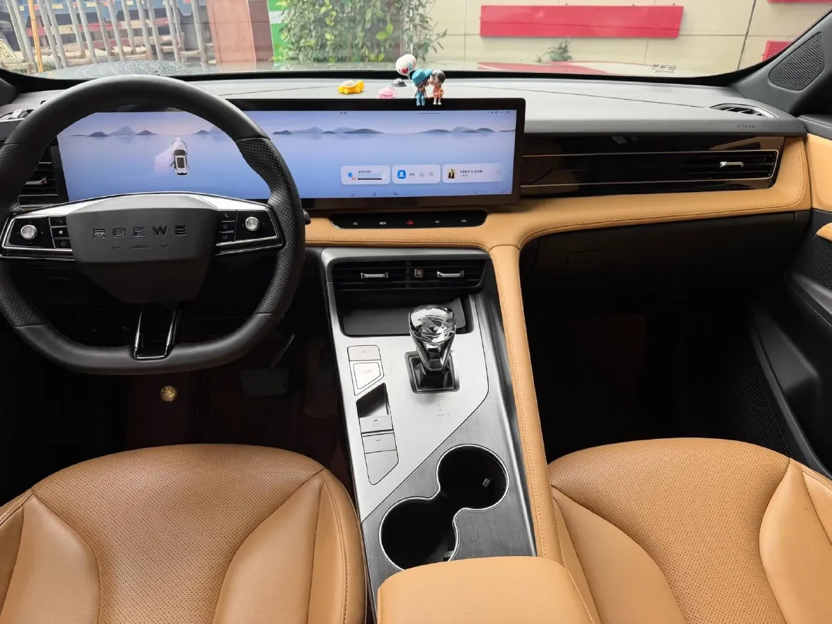 2023 Roewe RX5 1.5T 188HP L4 7DCT,autocango,china used car exporter,china ev exporter,chinese used car exporter,chinese used ev exporter