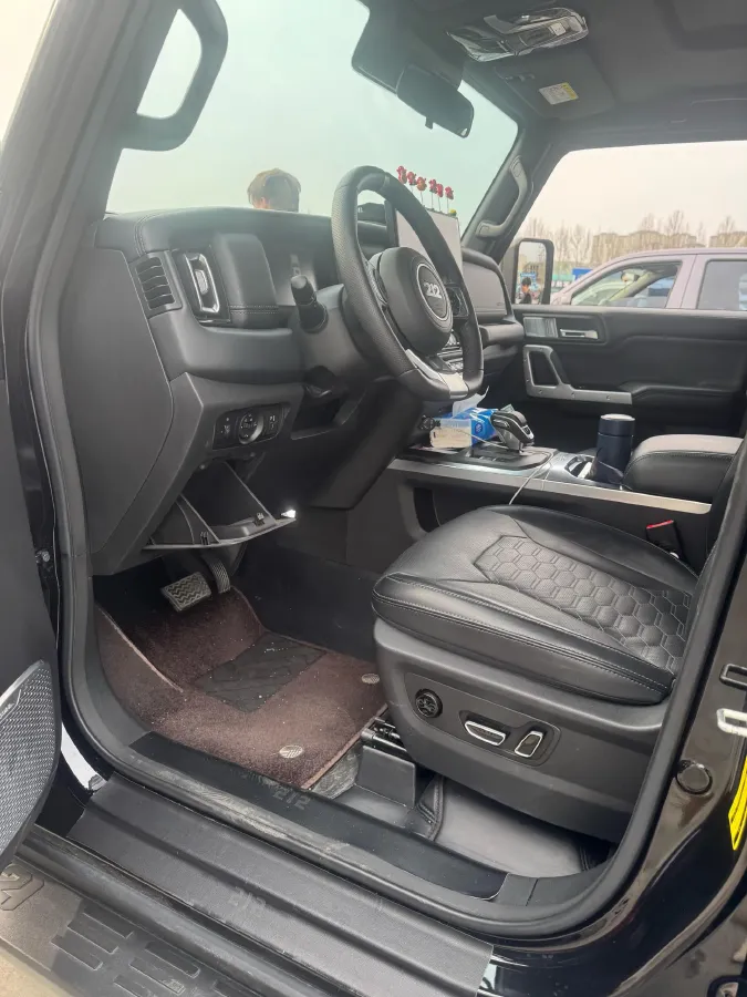 2024 212 212 T01 2.0T 252HP L4 8AT,autocango,china used car exporter,china ev exporter,chinese used car exporter,chinese used ev exporter