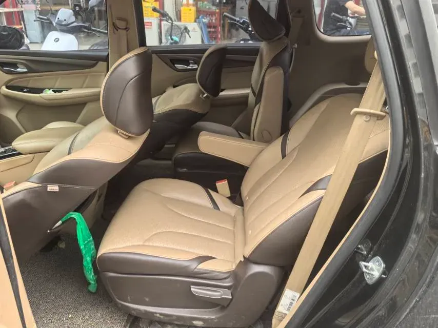 2017 SWM X7 1.5T 156HP L4 5MT,autocango,china used car exporter,china ev exporter,chinese used car exporter,chinese used ev exporter