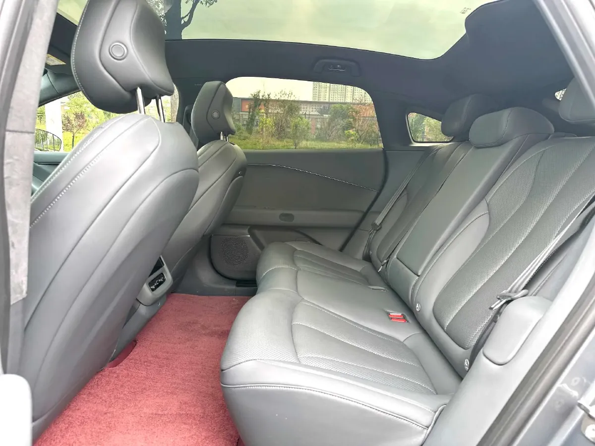 2025 Xpeng P7+ BEV,autocango,china used car exporter,china ev exporter,chinese used car exporter,chinese used ev exporter