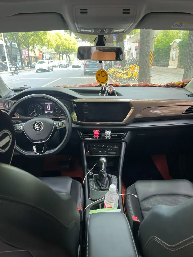 2021 Volkswagen Tharu 1.4T 150HP L4 7DCT,autocango,china used car exporter,china ev exporter,chinese used car exporter,chinese used ev exporter