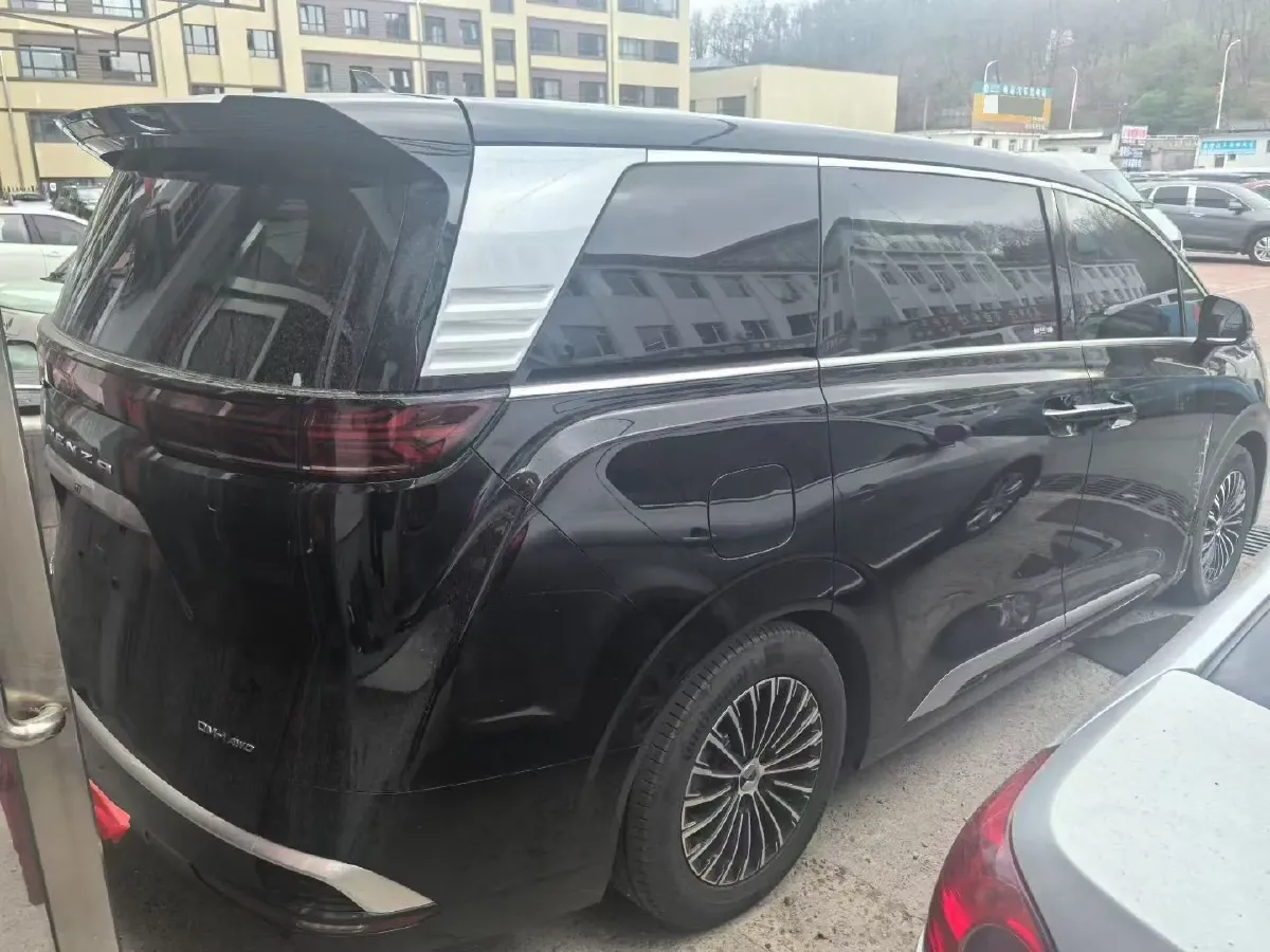 2024 Denza D9 1.5T 139HP L4 E-CVT PHEV 40KWH,autocango,china used car exporter,china ev exporter,chinese used car exporter,chinese used ev exporter