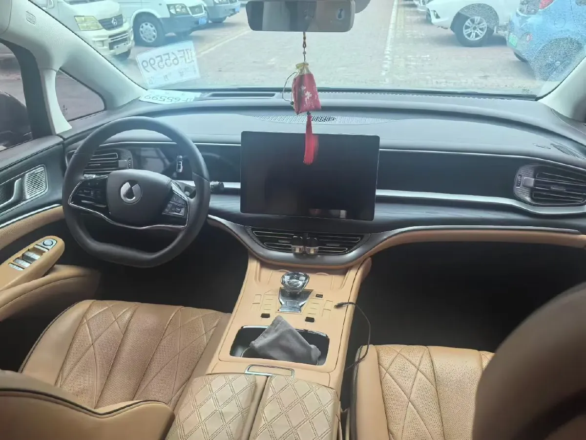 2024 Denza D9 1.5T 139HP L4 E-CVT PHEV 40KWH,autocango,china used car exporter,china ev exporter,chinese used car exporter,chinese used ev exporter