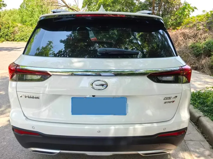 2022 GAC Trumpchi GS4 1.5T 169HP L4 6AT,autocango,china used car exporter,china ev exporter,chinese used car exporter,chinese used ev exporter