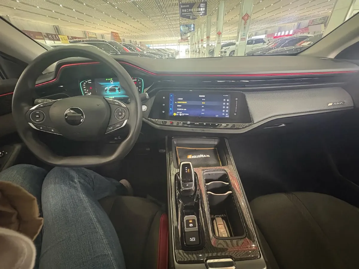 2023 DongFeng Aeolus YiXuan MAX 1.5T 190HP L4 7DCT,autocango,china used car exporter,china ev exporter,chinese used car exporter,chinese used ev exporter