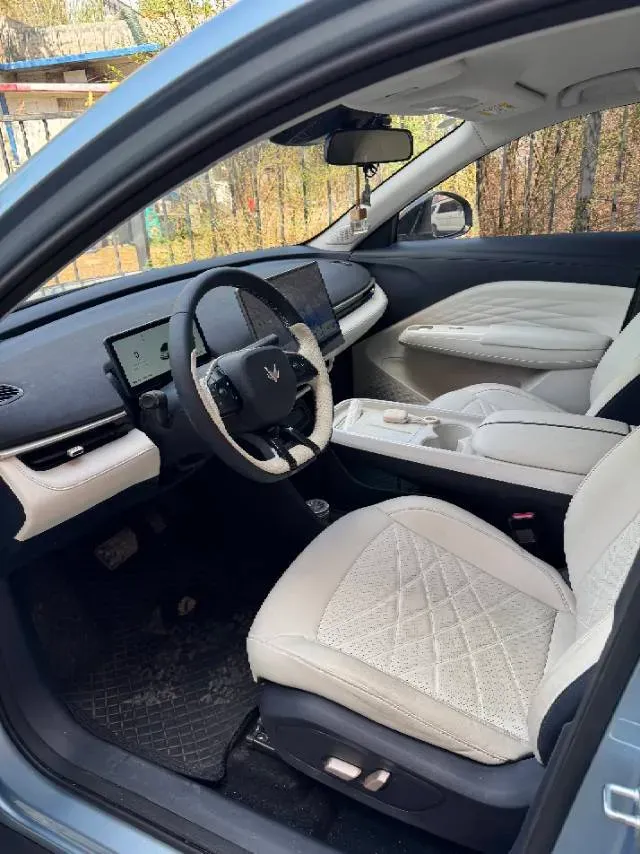 2025 ARCFOX T1 BEV,autocango,china used car exporter,china ev exporter,chinese used car exporter,chinese used ev exporter