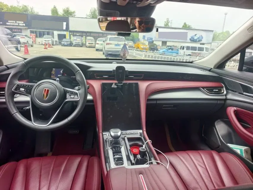 2023 HongQi H5 2.0T 224HP L4 8AT,autocango,china used car exporter,china ev exporter,chinese used car exporter,chinese used ev exporter