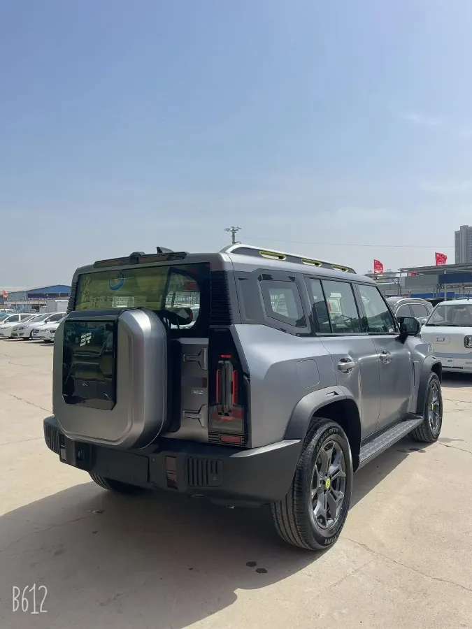 2024 Jetour ShanHai TravellerC-DM 1.5T 156HP L4 3DHT PHEV 26.7KWH,autocango,china used car exporter,china ev exporter,chinese used car exporter,chinese used ev exporter