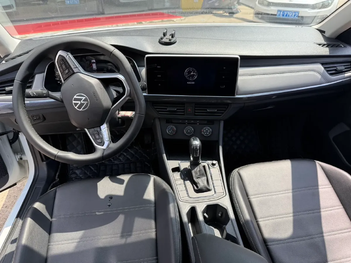 2023 Volkswagen Bora 1.5L 113HP L4 6AT,autocango,china used car exporter,china ev exporter,chinese used car exporter,chinese used ev exporter