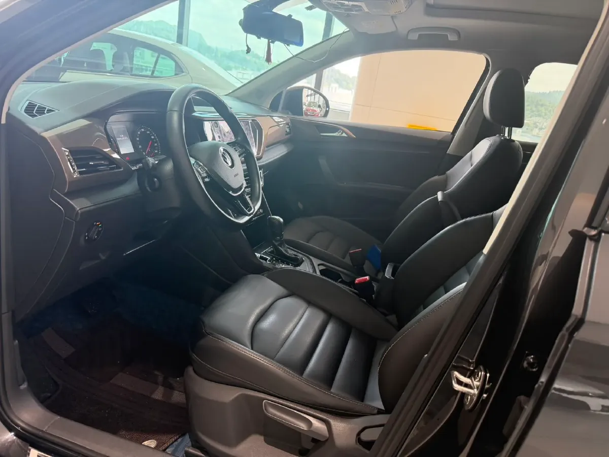 2021 Volkswagen Tharu 1.4T 150HP L4 7DCT,autocango,china used car exporter,china ev exporter,chinese used car exporter,chinese used ev exporter